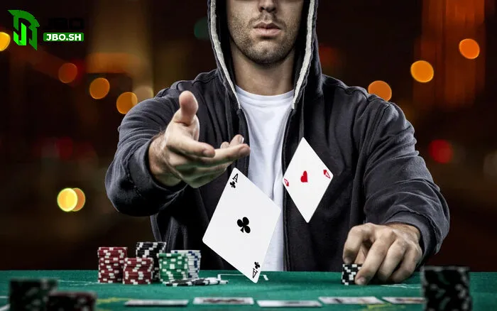 Việc thành thạo các thuật ngữ trên là nền tảng giúp bạn chơi Poker một cách tự tin và hiệu quả hơn tại JBO.